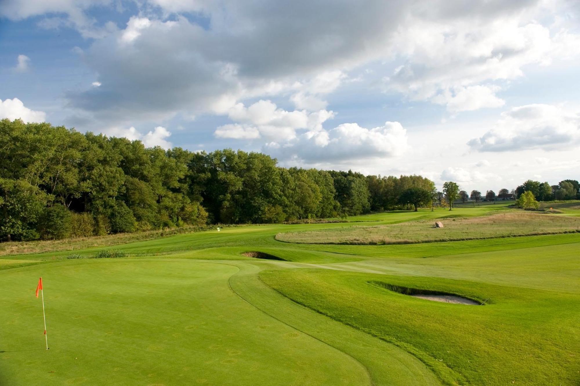 Golfpark Strelasund Süderholz Exteriör bild