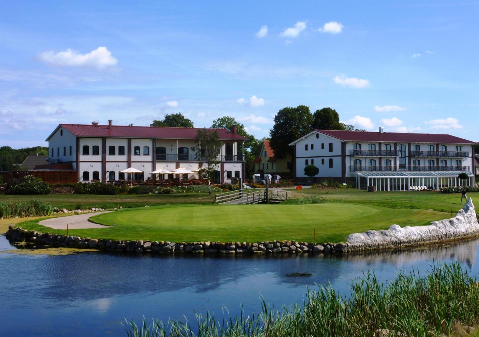 Golfpark Strelasund Süderholz Exteriör bild